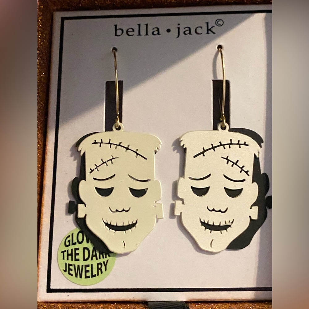 Bella Jack glow in the dark Frankenstein earrings - Picture 2 of 3